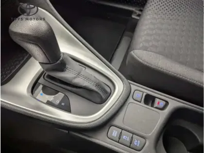 Photo 17 Toyota Yaris Hybride 116h Design