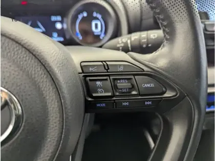 Photo 20 Toyota Yaris Hybride 116h Design