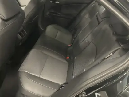 Photo 11 Lexus UX 300h 2WD Executive HYBRIDE MC EXECUTI