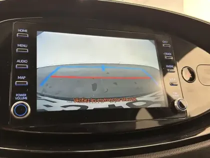 Photo 19 Toyota Aygo 1.0 S-CVT 72 Design