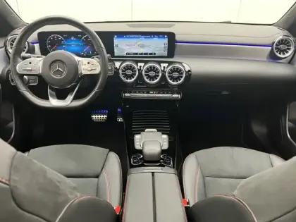 Photo 10 Mercedes CLA Gén. II (X118) Ph1 AMG Line 5