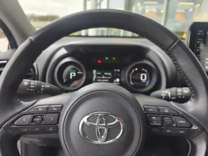 Photo 14 Toyota Yaris Hybride 116h Design