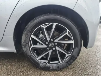 Photo 20 Toyota Yaris Hybride 116h Design