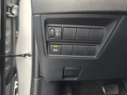 Photo 18 Toyota Yaris Hybride 116h Design