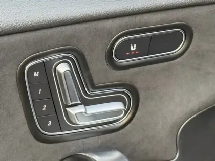 Photo 43 Mercedes Classe A Gén. IV (W177) Ph2 AMG Line 5