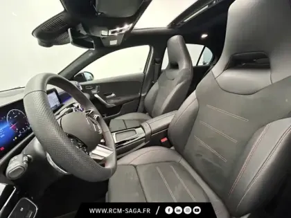 Photo 18 Mercedes Classe A 200 d AMG Line