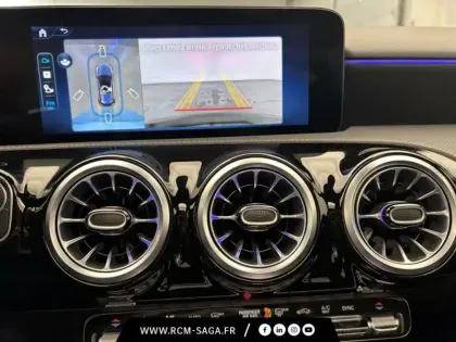 Photo 26 Mercedes Classe A 200 d AMG Line