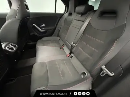 Photo 20 Mercedes Classe A 200 d AMG Line