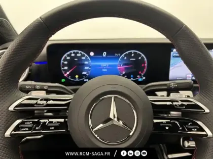 Photo 11 Mercedes Classe A 200 d AMG Line