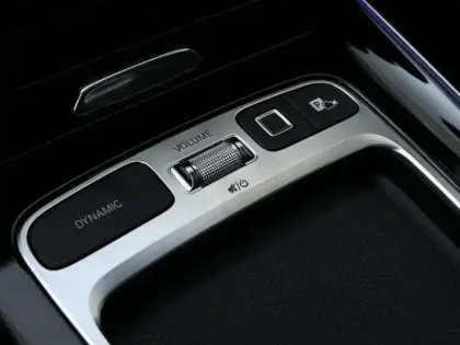 Photo 65 Mercedes GLB Gén. I (X247) Ph2 AMG Line 5