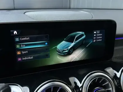 Photo 63 Mercedes GLB Gén. I (X247) Ph2 AMG Line 5