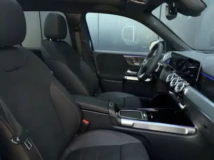 Photo 76 Mercedes GLB Gén. I (X247) Ph2 AMG Line 5