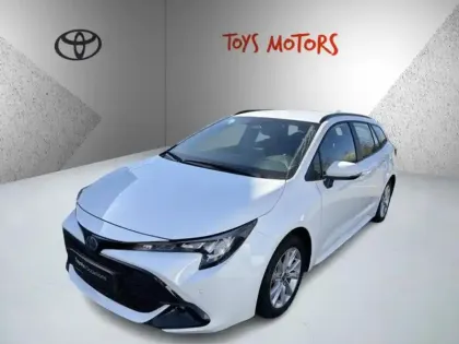 Photo Toyota Corolla Hybride 1.8l 140h Dynamic Business