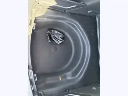 Photo 16 Toyota Corolla Hybride 1.8L 140h Dynamic Business