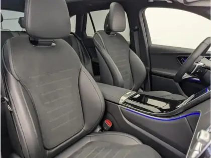 Photo 21 Mercedes Classe GLC SUV 220 d 4MATIC AMG Line