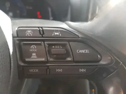 Photo 10 Toyota Yaris Hybride 1.5 HYBRID 116H DESIGN AUTO 2WD