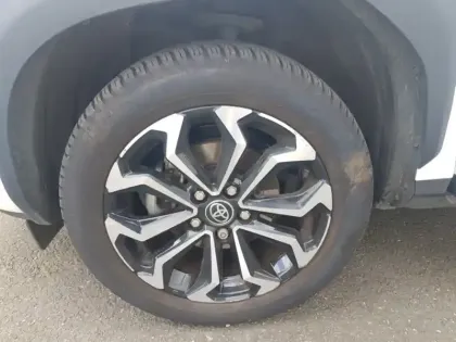 Photo 7 Toyota Yaris Hybride 1.5 HYBRID 116H DESIGN AUTO 2WD