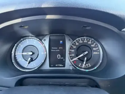 Photo 14 Toyota Hilux XC 2.8 D-4D X-TRA Légende 4WD AUTO