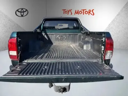 Photo 9 Toyota Hilux XC 2.8 D-4D X-TRA Légende 4WD AUTO