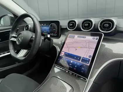 Photo 8 Mercedes Classe C Berline 300 e Hybrid EQ AMG Line