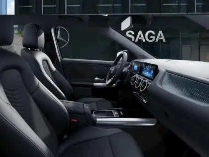 Photo 37 Mercedes GLA 180 Progressive Line