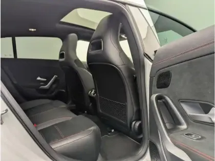 Photo 14 Mercedes CLA 180 d AMG Line sse SB/1