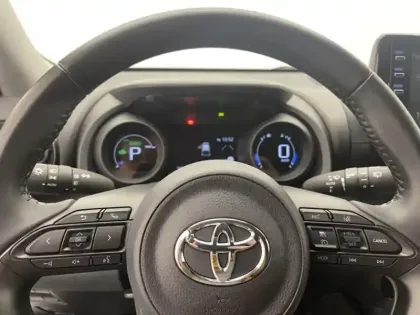 Photo 14 Toyota Yaris Hybride 116h Design PACK CONFORT
