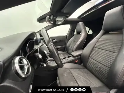 Photo 17 Mercedes CLA Coupé 200 d Fascination