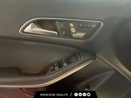 Photo 25 Mercedes CLA Coupé 200 d Fascination