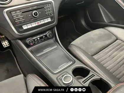 Photo 14 Mercedes CLA Coupé 200 d Fascination