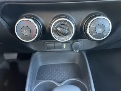 Photo 13 Toyota Aygo 1.0 VVT-i 72 Dynamic