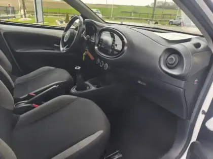 Photo 14 Toyota Aygo 1.0 VVT-i 72 Dynamic