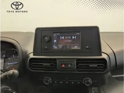 Photo 17 Toyota Proace 1.5 LONG 130 D-4D DYNAMIC BVA 7 PLACES