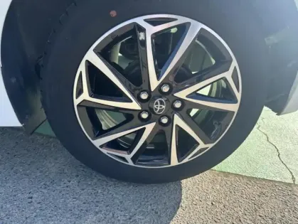 Photo 8 Toyota Yaris 70 VVT-i Design