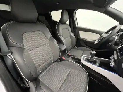 Photo 22 Renault Clio V Techno 1.0 90 ch