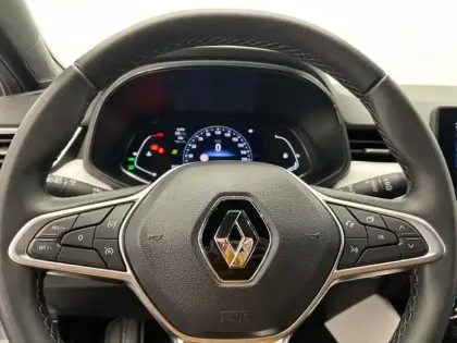 Photo 16 Renault Clio V Techno 1.0 90 ch