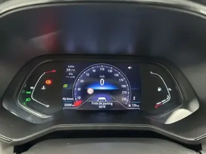 Photo 8 Renault Clio V Techno 1.0 90 ch