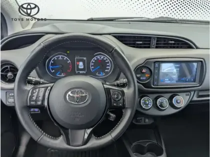 Photo 16 Toyota Yaris 70 VVT-i France