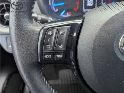 Photo 17 Toyota Yaris 70 VVT-i France