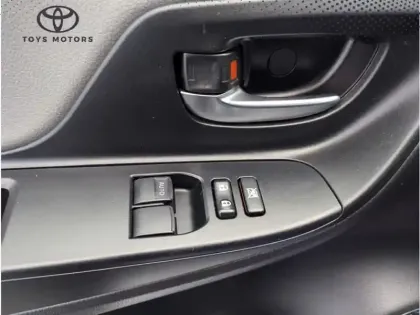 Photo 14 Toyota Yaris 70 VVT-i France