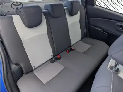 Photo 10 Toyota Yaris 70 VVT-i France