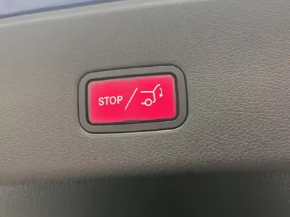 Photo 16 Mercedes Classe GLC Gén. II (C254) Ph1 AMG Line 5