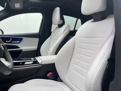 Photo 12 Mercedes Classe GLC Gén. II (C254) Ph1 AMG Line 5