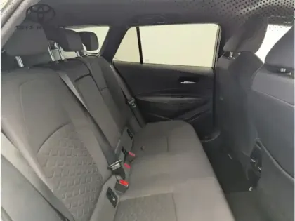 Photo 13 Toyota Corolla Hybride 122h Design