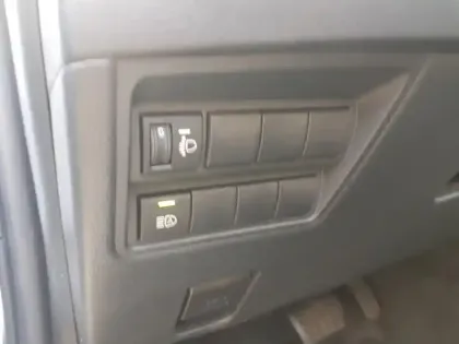 Photo 9 Toyota Yaris Hybride 116h Design