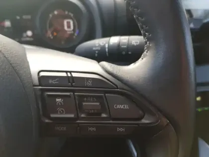 Photo 15 Toyota Yaris Hybride 116h Design