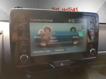 Photo 12 Toyota Yaris Hybride 116h Design