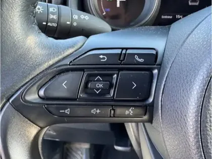 Photo 12 Toyota Yaris Hybride 1.5 HYBRID 116H DYNAMIC AUTO