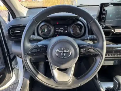 Photo 6 Toyota Yaris Hybride 1.5 HYBRID 116H DYNAMIC AUTO