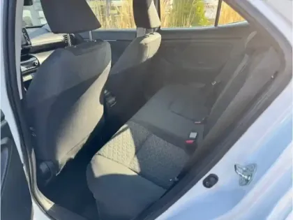 Photo 10 Toyota Yaris Hybride 1.5 HYBRID 116H DYNAMIC AUTO